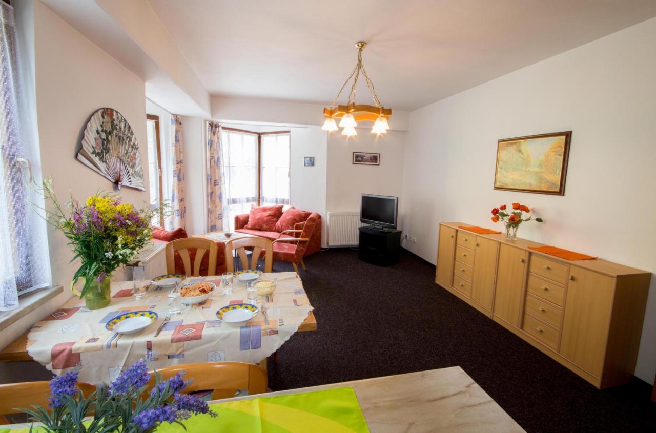 Ferienwohnung Apartman K Lanovce Jáchymov Exterior foto