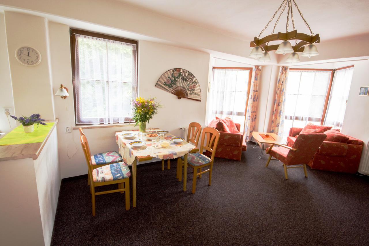 Ferienwohnung Apartman K Lanovce Jáchymov Exterior foto